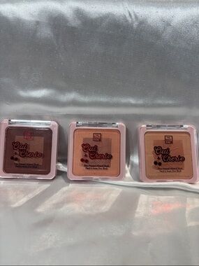The Beauty Crop Oui Cherie Duo Blush Trio — Peach, Pink & Warm Brown Shades